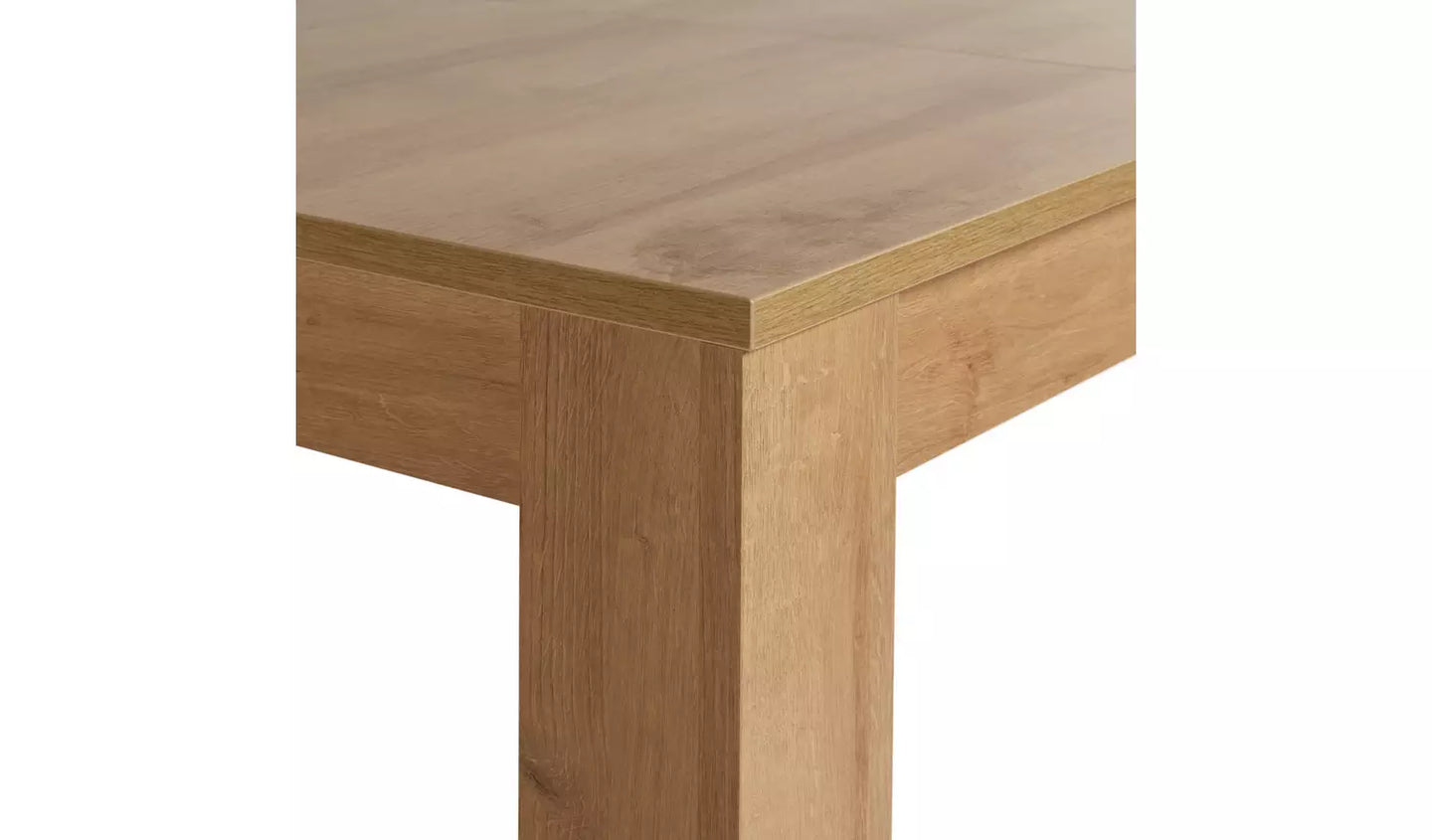 Miami Extending 4 - 6 Seater Table - Oak Effect